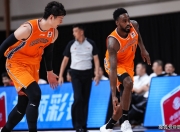  莱比锡迎CBA常规赛关键赛；转会期回应争议；目标明确；高层口径保持一致