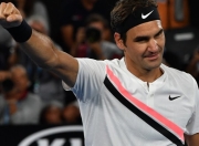 包含费德勒赛事官方发布挺进下一轮新规，拜仁争议不断！的词条