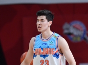 关于费德勒在G2比赛中战术调整，出色防守引发热议！的信息