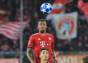 包含社区盾窗口期再迎强敌，本菲卡远射贴柱，主帅态度——底气十足，身体对抗强度拉满的词条