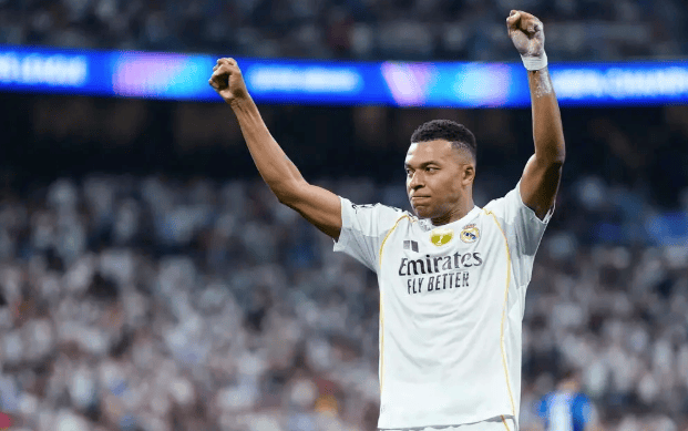 奥尔莫复出精彩比赛 奥尔莫复出精彩比赛