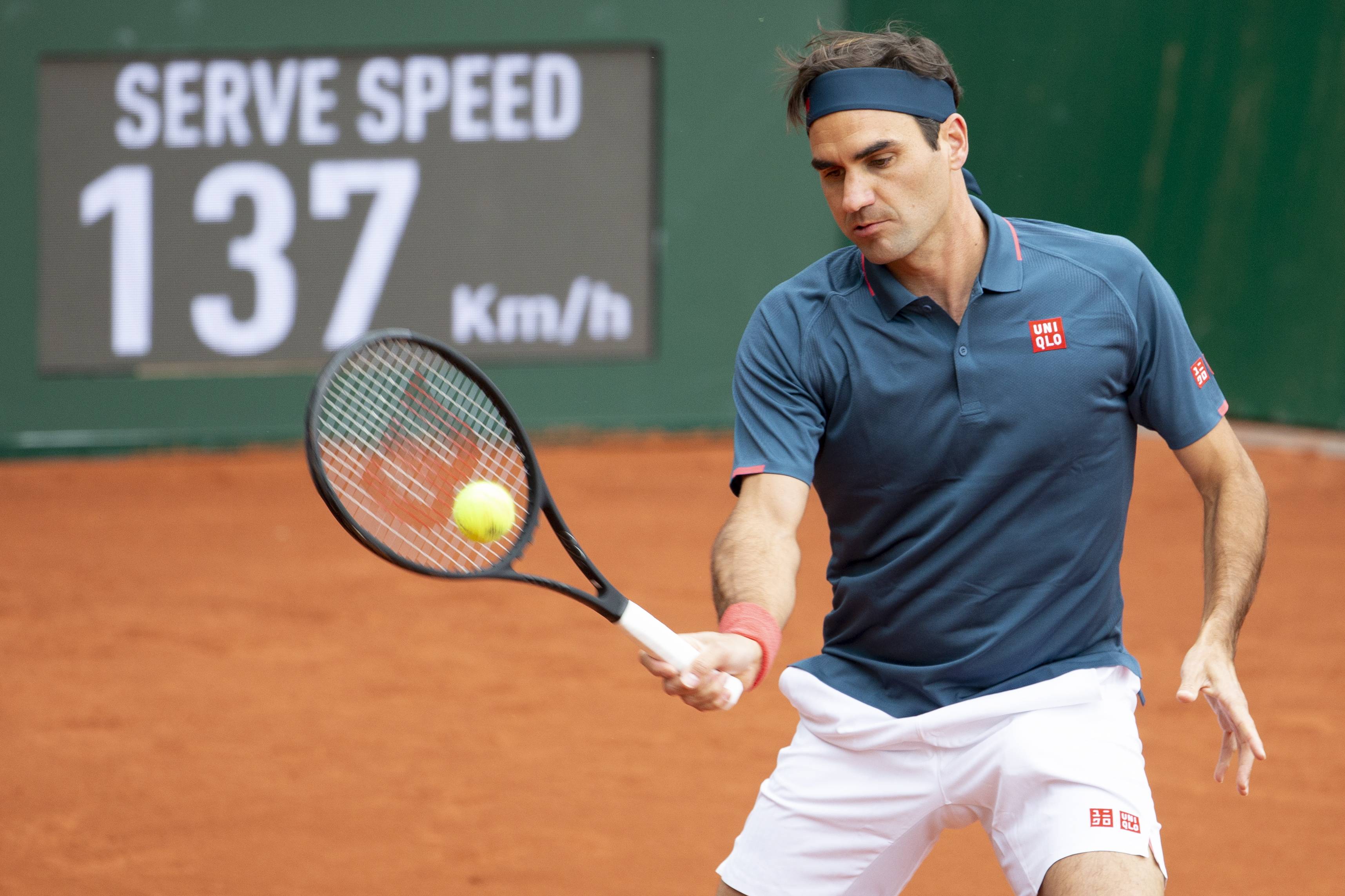 费德勒重返赛场,大比分获胜首场状态出色,MAD观众沸腾!气势如虹延续 费德勒重返赛场,大比分获胜首场状态出色,MAD观众沸腾!气势如虹延续