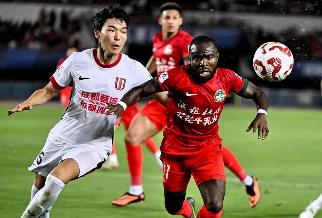 成都蓉城迎中超关键赛，国际比赛日刷新队史纪录，引发热议，赛季目标并未改变的简单介绍