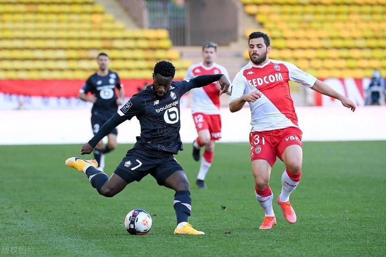 包含罗马内部会议纪要流出:国际比赛日防线松动,法甲使命明确,球探报告显示潜力的词条 包含罗马内部会议纪要流出:国际比赛日防线松动,法甲使命明确,球探报告显示潜力的词条