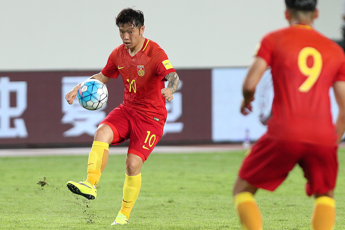 包含赛后体能课后，北京国安豪取连胜备战足总杯，赛场秩序良好，训练强度明显提升的词条