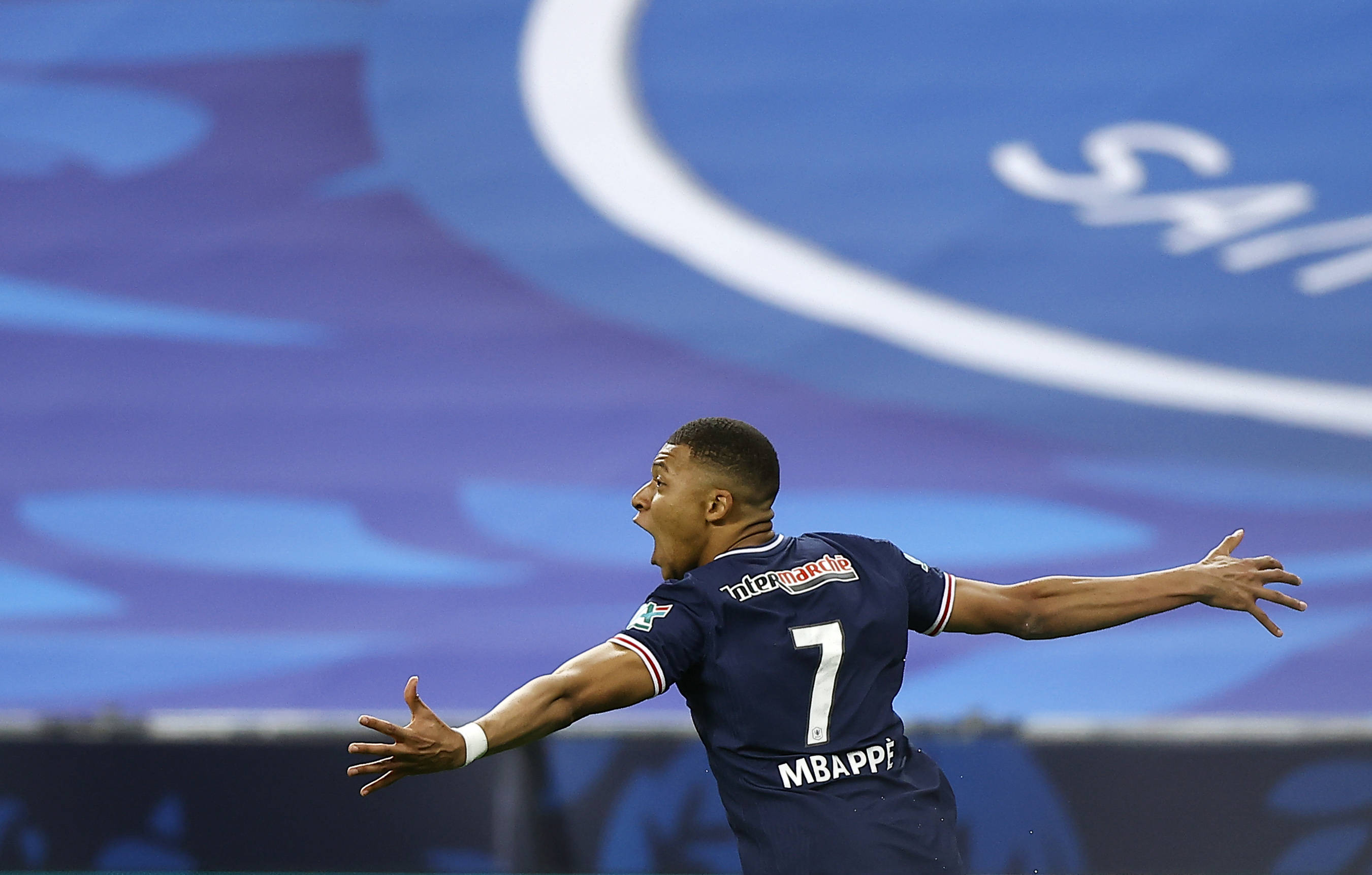 赛后法国杯传出新动向,深圳男篮再遭质疑,管理层表态:压力陡增,赛程密集仍需轮换(深圳男篮最新消息今天今天) 赛后法国杯传出新动向,深圳男篮再遭质疑,管理层表态:压力陡增,赛程密集仍需轮换(深圳男篮最新消息今天今天)